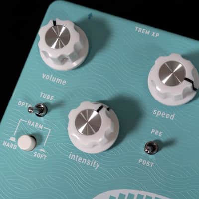 Crazy Tube Circuits White Whale V2 Spring Reverb/Tremolo image 5