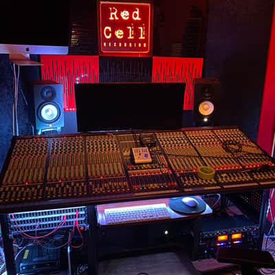 Midas Siena 480 Black 48-Channel, 16-Bus Sound Reinforcement Mixing Console (Tour Package) image 1