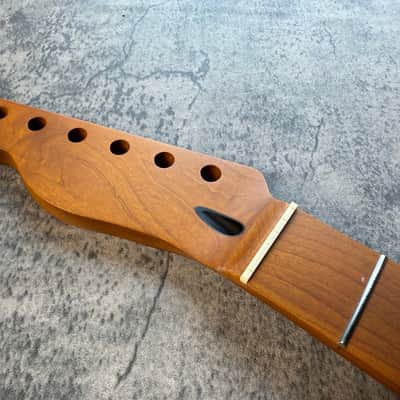 BMC Guitar Neck Left Hand Tele® Telecaster® 22 Fret Roasted Maple With Maple Fingerboard Nitro Lacquer 9.5 Radius.  [TN112] image 2