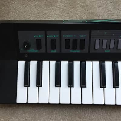 vintage Yamaha KX5 keytar MIDI controller excellent condition image 5