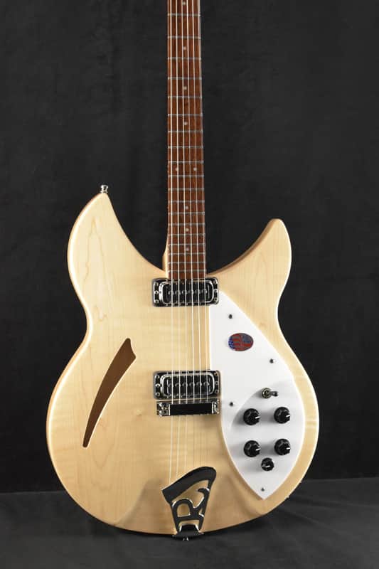 Rickenbacker 330 6-String Mapleglo image 1