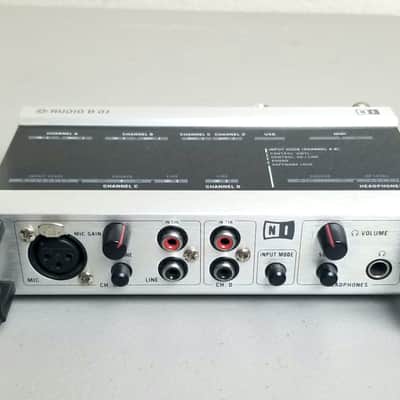 Native Instruments Audio 8 DJ USB Audio Interface image 1