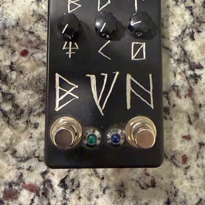 Black Hawk Amplifiers Mithrandir Blackened Harmonic Octave Fuzz Pedal image 3