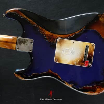 Fender Stratocaster Midnight Blue/Sunburst Heavy Aged Relic by East Gloves Customs image 10