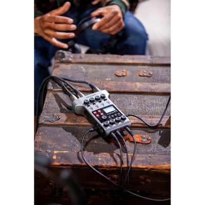 Zoom PodTrak P4 Portable Podcast Recorder with 2x Rode Podmic Dynamic Podcast Microphone and Essential Podcast Accessories image 6