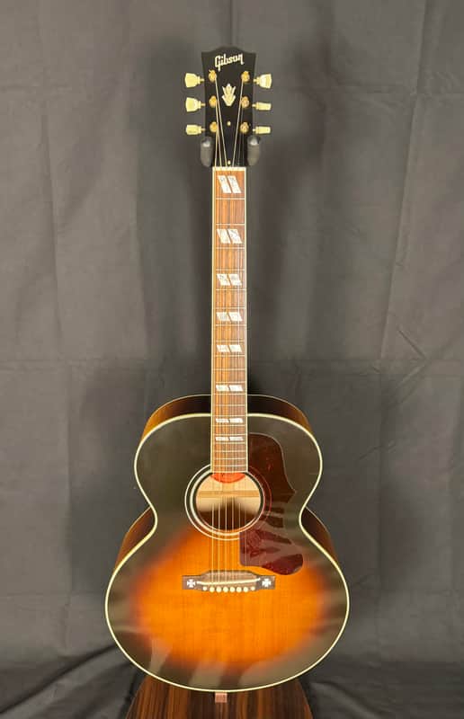 Gibson Custom Shop Historic 1952 J-185