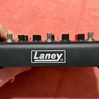 Laney BCC-SUPERGRACE Black Country Customs Billy Corgan Signature Supergrace 60-Watt Amp Pedal image 6