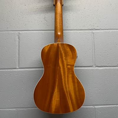 Kala KA-CE Mahogany Series Concert Ukulele with EQ and Gigbag - Satin Natural image 4