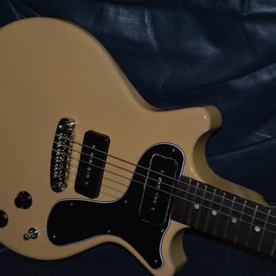 CMG Ashlee Double Cut P-90's 2024 - TV Yellow image 11