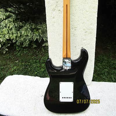 Fender Squier Stratocaster Guitar, 1993, Mexico, Black, Excellent Condition image 7