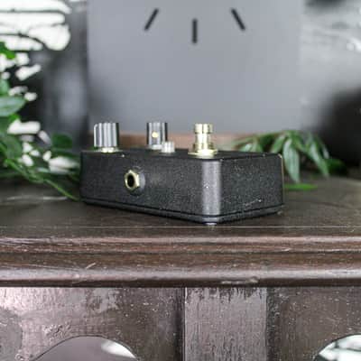 Preowned Lovepedal MkIII Fuzz Pedal image 2