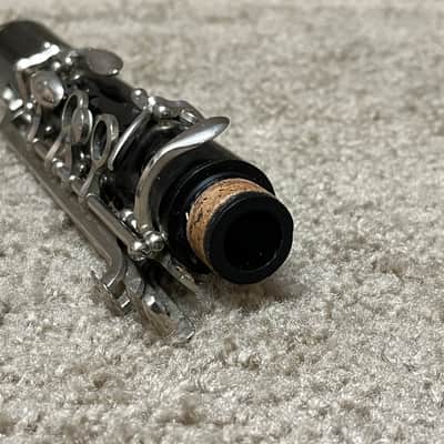 Vito ResoTone Clarinet w/case image 9