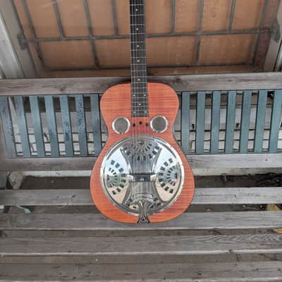 Dobro Hound Dog Roundneck w/shelf nut - Natural image 3