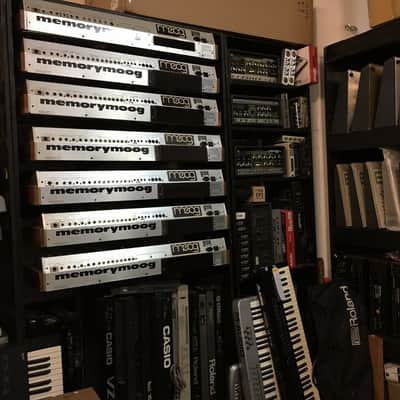 Moog Minimoog Model D Reissue 44-Key Monophonic Synthesizer (2023) / Wood Brand New //ARMENS// image 4