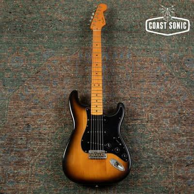 1991 Fender '57 American Vintage Reissue Stratocaster AVRI USA w/case image 2