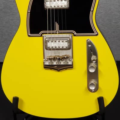 Belltone BC1 B-Classic One Graffiti Yellow Top/Black Back with Hard Shell Case image 2