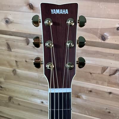 Yamaha LS6 ARE Acoustic Guitar - Natural image 3
