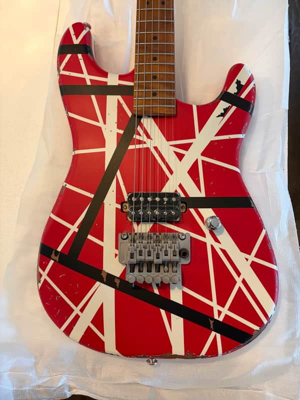 Firefly FFVHSTHAY-605 2025 - EVH Relic striped guitar(Brand New unplayed) image 1