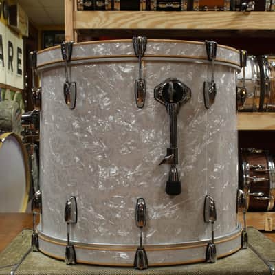 Pearl Professional Series Outfit in White Marine Pearl 18x22 8x10 8x12 9x13 16x18 16x16 image 6