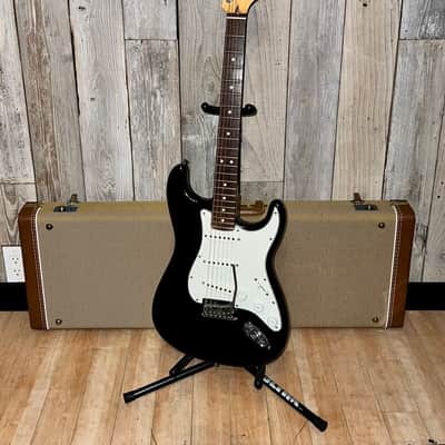 Excellent 2003 Fender Custom Shop Custom Classic Stratocaster, Black with Rosewood Fingerboard & Birdseye Maple Neck, COA, Hang Tags & OHSC, Very Nice Package it will Ship Fast ! image 21