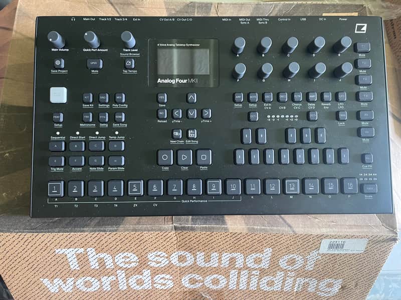 Elektron Analog Four MKII 4-Voice Tabletop Analog Synthesizer