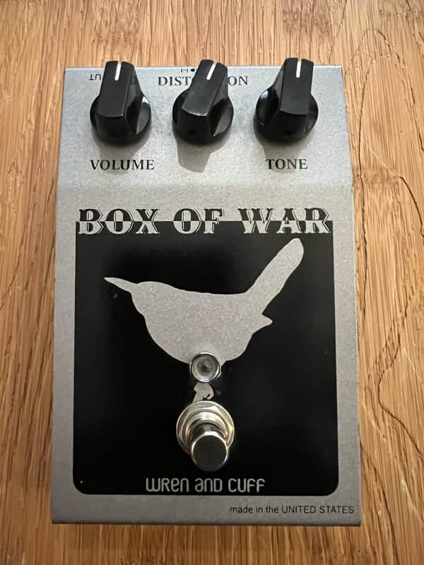 Wren and Cuff Box of War