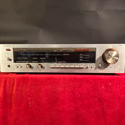 Luxman R-405 Digital Synthesized AM/FM Stereo Reciever image 5