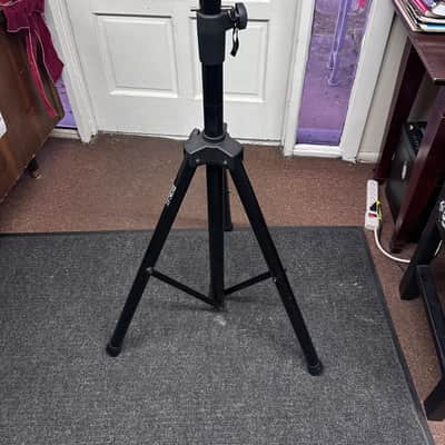 Used Set of 2 Tik-It Tripod Speaker Stands Stage Accessories w/ Gig Bag Case Local Pickup Item image 4