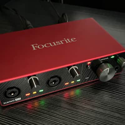 Focusrite Scarlett 4i4 3rd Gen (Great Condition!) image 3