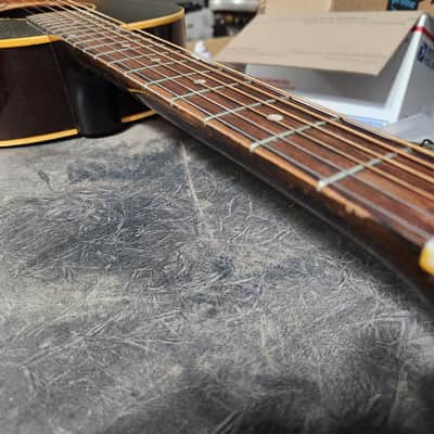 Gibson LG-2 1946 - 1949 - Sunburst image 8