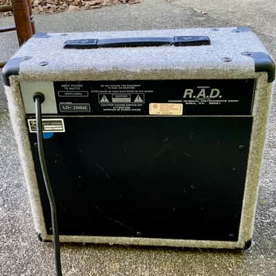 Fender R.A.D. 20-Watt 1x8" Guitar Practice Amp 1990 - 1996 - Carpet image 2