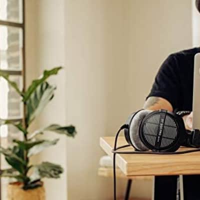 beyerdynamic DT 990 PRO Ear Studio Monitor Headphones image 5
