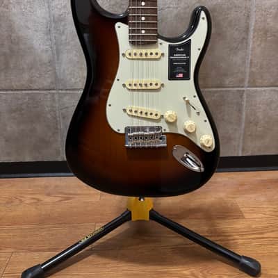 Fender American Professional II Stratocaster - Anniversary 2-Colour Sunburst image 4
