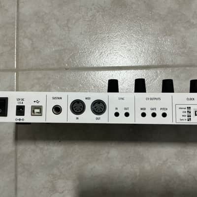 Arturia KeyStep 37 MIDI Controller & Sequencer – Like New w/ Decksaver & Box image 8
