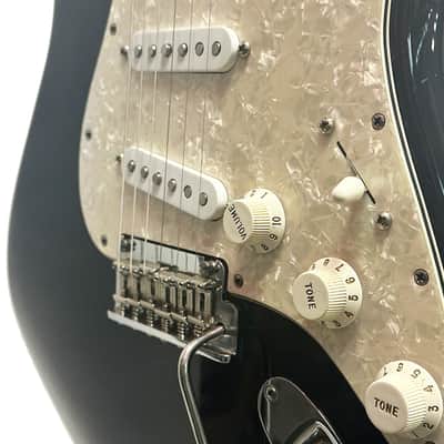 Fender American Standard Stratocaster in Black w/ Original Hard Shell Case 2010 image 4
