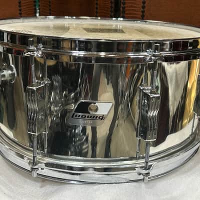Ludwig 6 1/2" deep X 14" head Snare Drum (3114-T-SD-4186) 90's - COW - Chrome Over Wood image 1