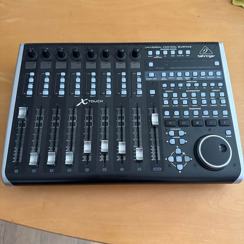 Behringer X-TOUCH Universal DAW Control Surface 2015 - Present - Standard image 1