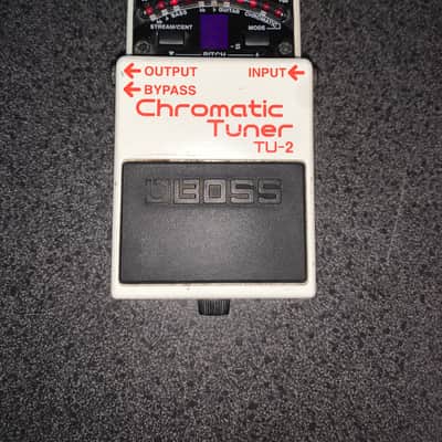 Boss TU-2 Chromatic Tuner (Dark Gray Label) 1998 - 2009 - White image 1