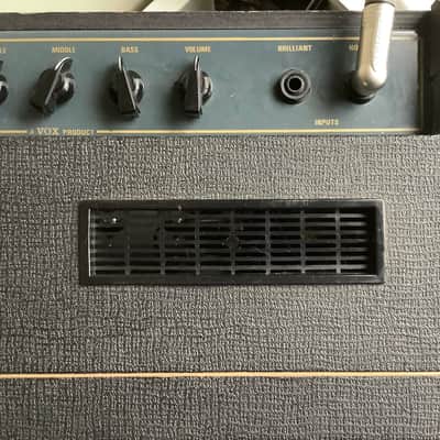 Vox V15 15-Watt 2x10" Guitar Combo 1981 - Made in England !! image 5