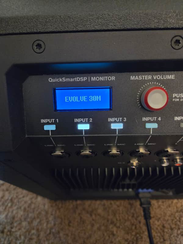 Electro-Voice Evolve 30M Portable Column Loudspeaker PA image 1