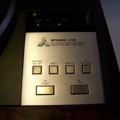 Mitsubishi LT-30 Turntable (Needs Service) image 2