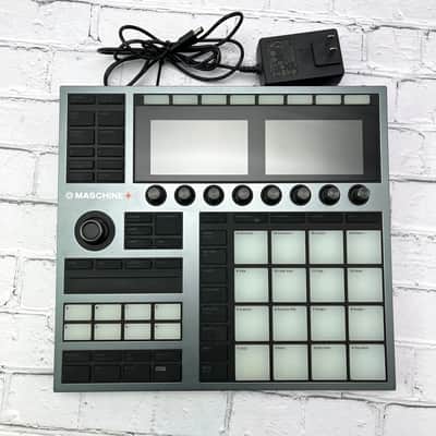 Native Instruments Maschine Plus | Reverb