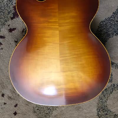 Roger Borys B-120 Deluxe 2012 Honeyburst image 3