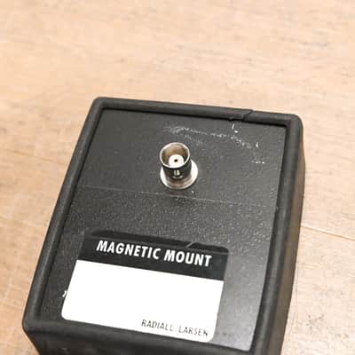 Radiall / Larsen BNC-BNC Magnet Mount CG0119V image 2