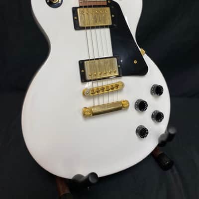 Gibson Les Paul Studio '60s Tribute with 2010 - 2015 - Worn White image 7