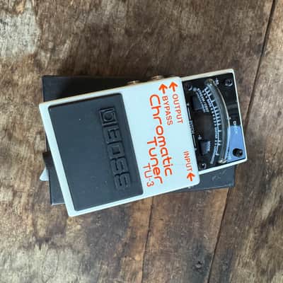 Boss TU-3 Chromatic Tuner 2009 - Present White image 2