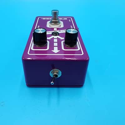 Fuchs Audio Plush Jersey Thunder Bass Guitar Effect Pedal Gain Boost EQ Bypass image 10