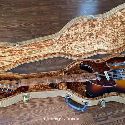 Guitar Case 4 Fender Strat Stratocaster Telecaster Rickenbacker Coronet Peavey Raptor Danelectro image 10