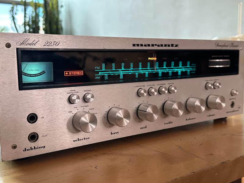 Marantz 2230 Stereo Receiver image 1