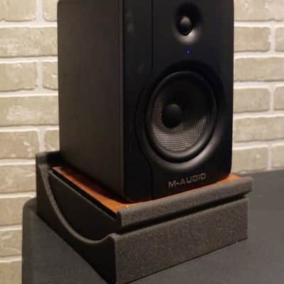 Next Acoustics Mofo Rizers Adjustable Speaker Stands - 2 Sets - 12" X 12" and 8" X 8" image 2